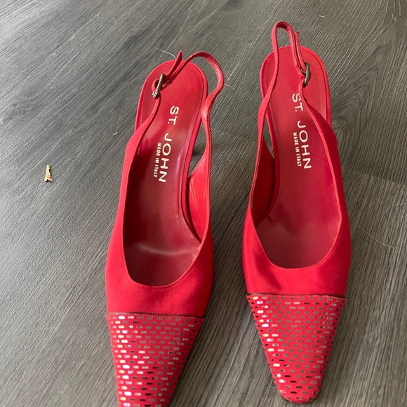 Red St John heals size 8 - Picture 1 of 4